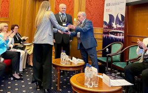 Награждение почетным знаком за достижения по развитию ФДТ